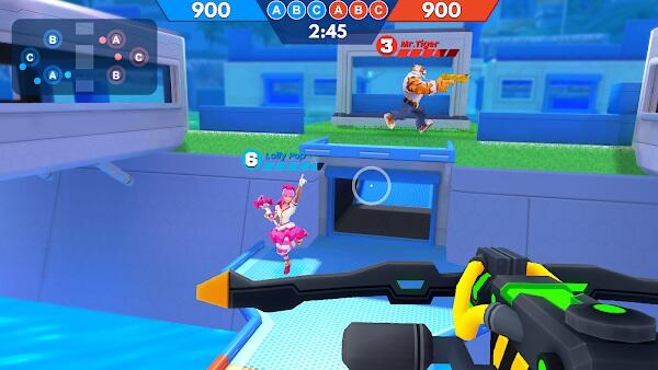 <h2>Лучшие советы для FRAG Pro Shooter APK</h2><p>Чтобы ориентироваться в ярком хаосе FRAG Pro Shooter, игрок должен учитывать как быстрый темп вселенной, так и тонкую стратегию, скрывающуюся за ее поверхностью. Здесь мы находим советы, которые превращают обычных игроков в легенд.</p>
<p><strong>Исследуйте Спектр:</strong> Суть игры заключается в ее разнообразии. Взаимодействуйте с разными персонажами, понимая уникальные способности и стили каждого из них. Речь идет не только о власти; речь идет о синергии и неожиданности.</p>
<p><strong>Стратегическое позиционирование:</strong> Изучите ландшафты, на которых вы сражаетесь. Используйте местность в своих интересах, устраивая засады на врагов или стреляя из выгодных точек. Каждая локация — потенциальный союзник в вашей стратегии.</p>
<p><strong>Адаптируйтесь и атакуйте:</strong> Плавность — ваш союзник в этом быстро меняющемся мире. Атакуйте цель противника точно, но будьте готовы сменить тактику, отступить или атаковать по мере изменения поля битвы.</p>
<p><img src=